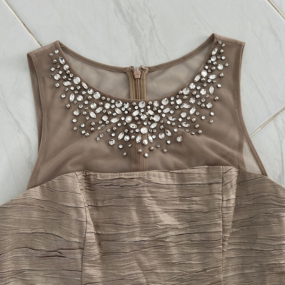 Eliza J womens Metallic Sheath Dress - Picture 2 of 8